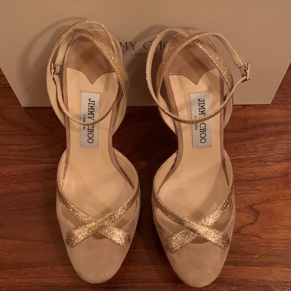 Jimmy Choo Quake Round Toe Heels - Picture 2 of 10